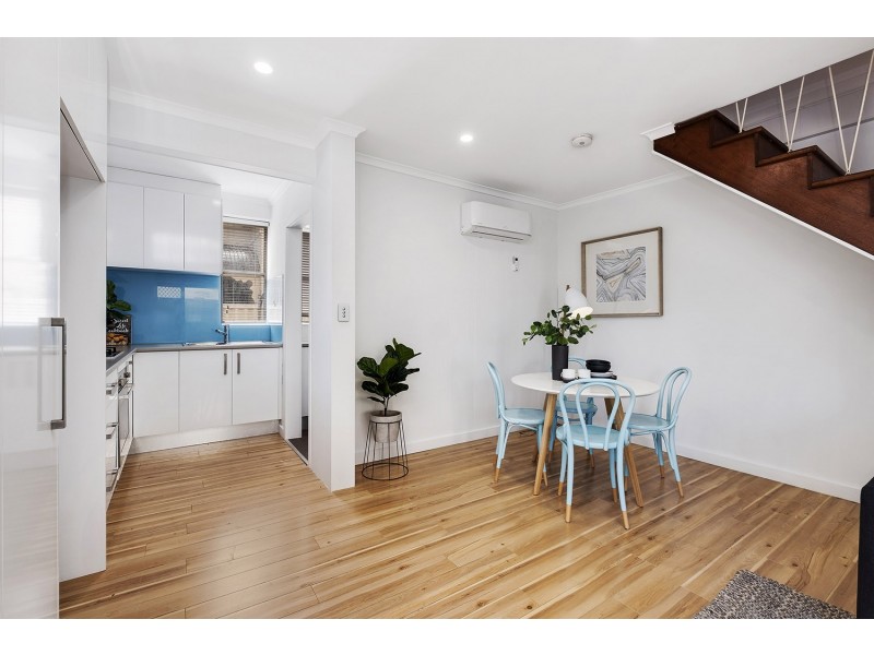 1/1 South Street, Henley Beach SA 5022