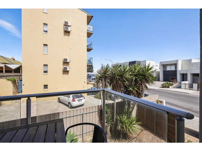 1/1 South Street, Henley Beach SA 5022