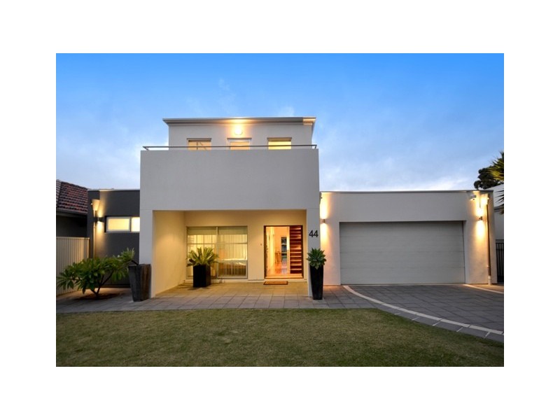 44 White Street, Henley Beach SA 5022