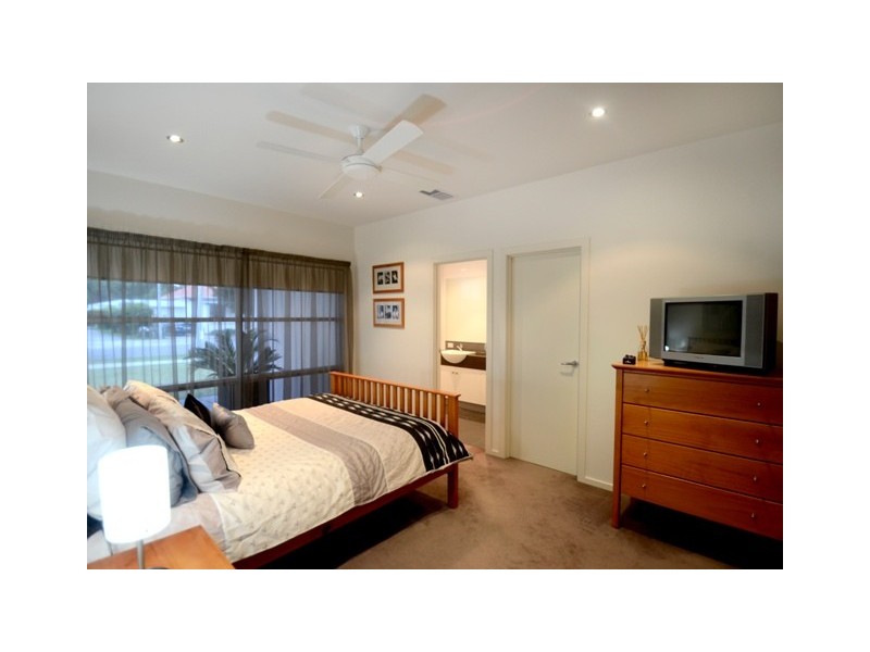 44 White Street, Henley Beach SA 5022