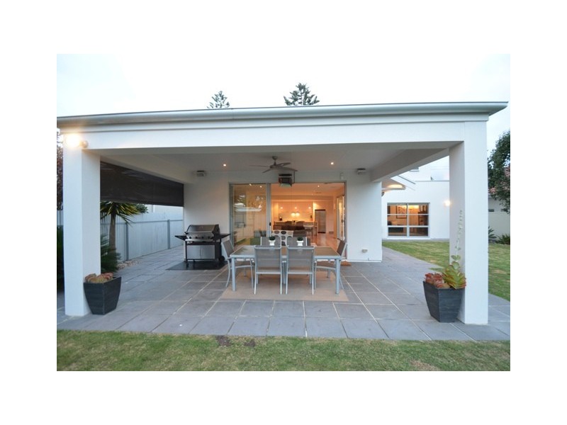 44 White Street, Henley Beach SA 5022