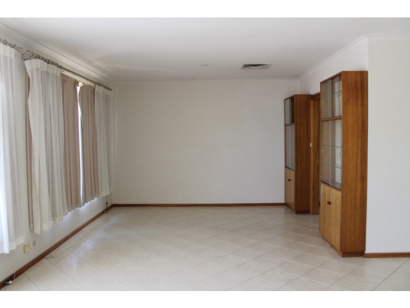 7 Newporter Terrace, West Lakes Shore SA 5020