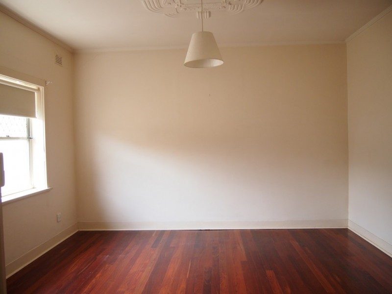 1 Lincoln Avenue, Fulham Gardens SA 5024