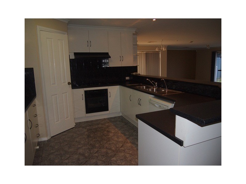 7 RUBY COURT, Ottoway SA 5013