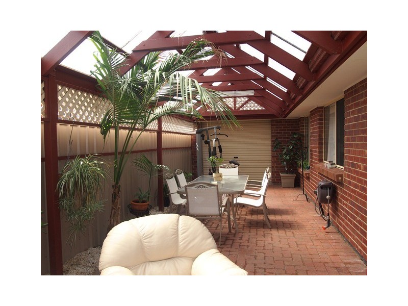 32 Caroline Drive, Allenby Gardens SA 5009