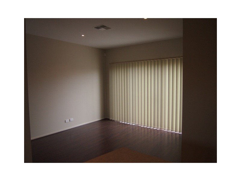 15 Carbone Terrace, Woodville SA 5011