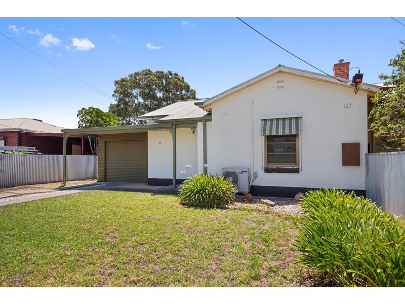 28 Carey Avenue, Seaton SA 5023