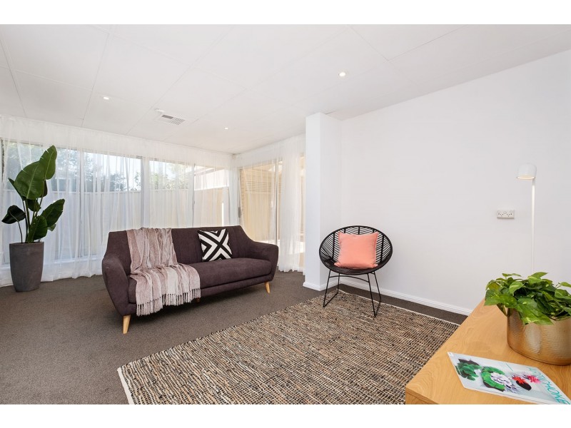 17 Van Dieman Street, Flinders Park SA 5025