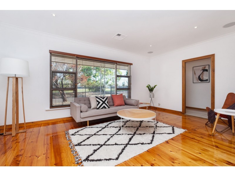 17 Van Dieman Street, Flinders Park SA 5025