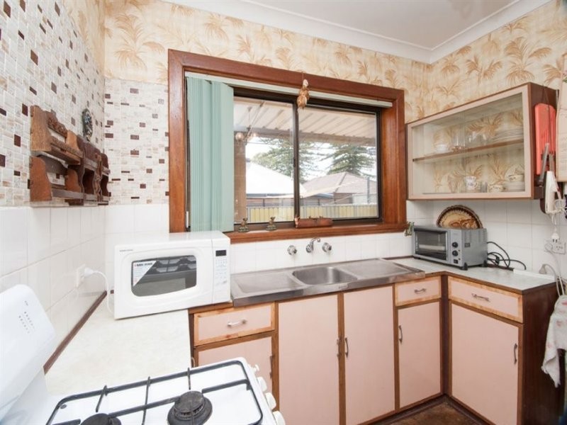174 Military Road, Henley Beach SA 5022