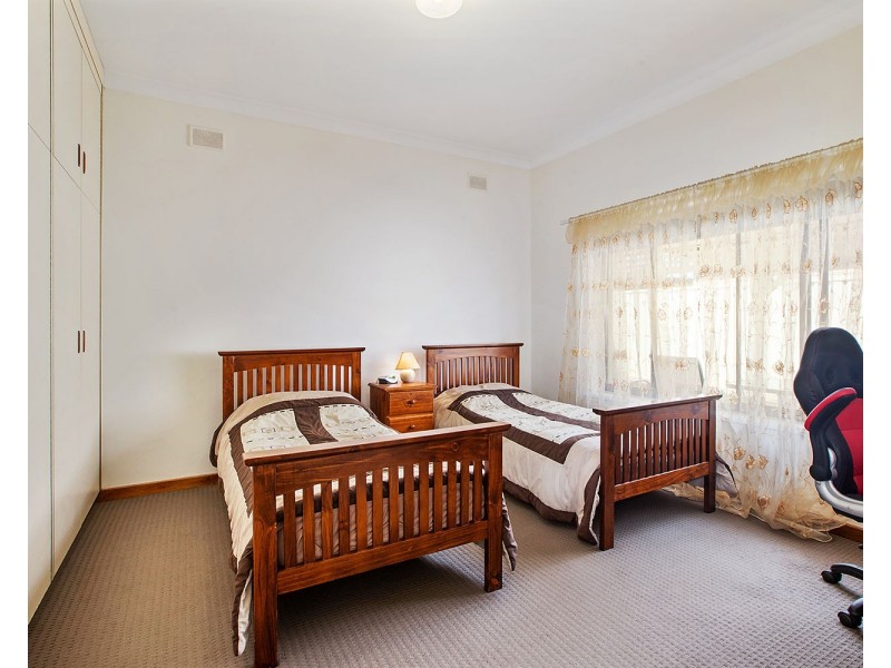 16 Farr Street, Woodville North SA 5012