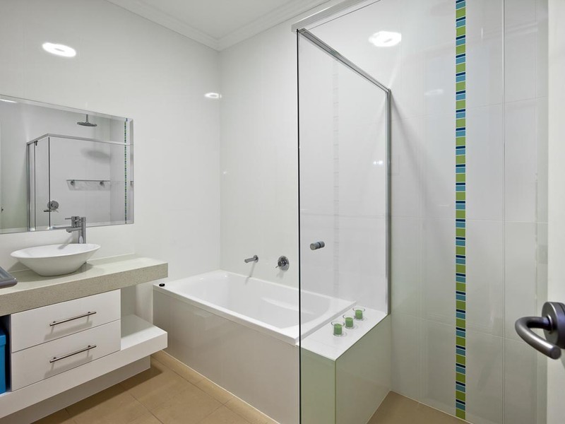 4A Alexander Avenue, Grange SA 5022