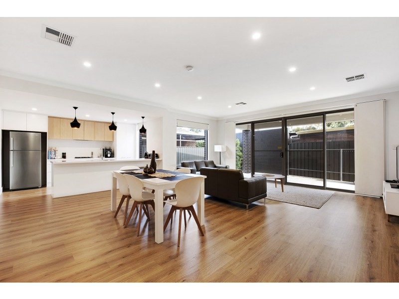 25 Hollard Avenue, Grange SA 5022
