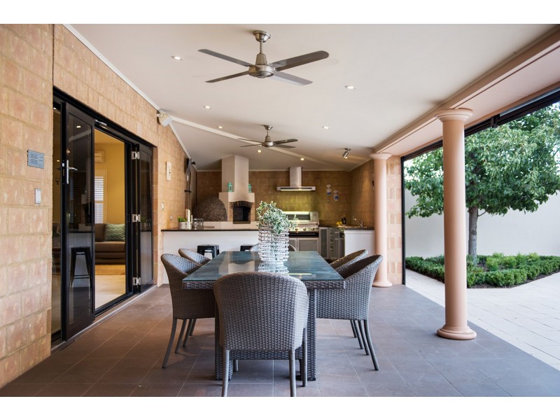 6 Brigitte Court, Kidman Park SA 5025