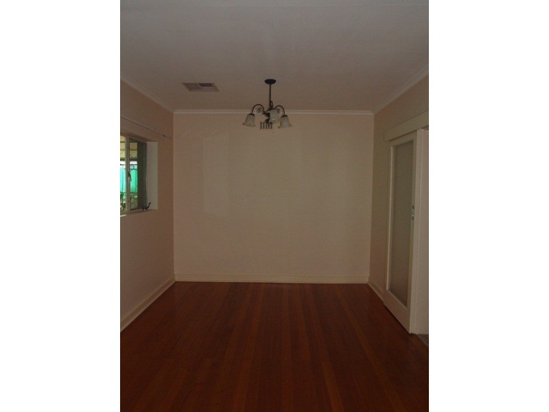 33 Tyrie Avenue, Findon SA 5023