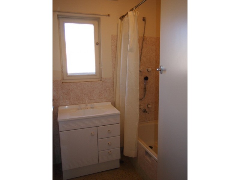 72 Halsey Road, Fulham SA 5024