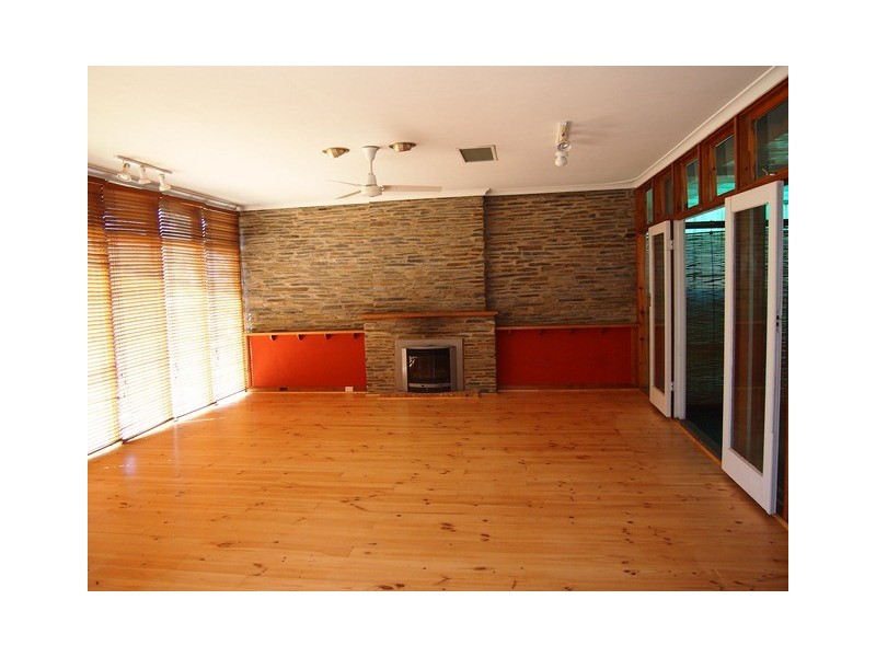 11 Military Road, West Beach SA 5024
