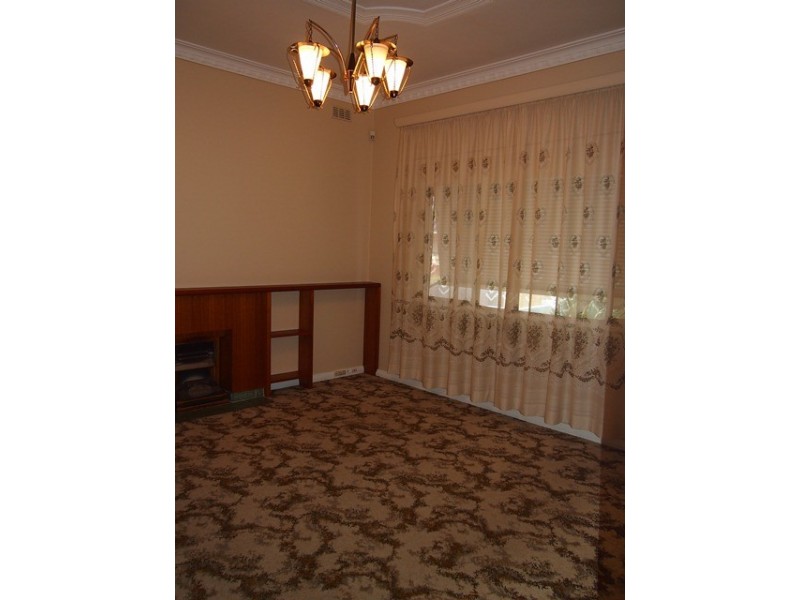 16 Airdrie Avenue, Seaton SA 5023