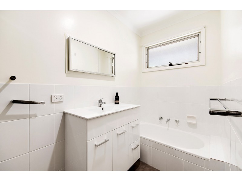 10 Creekvale Court, Wynn Vale SA 5127