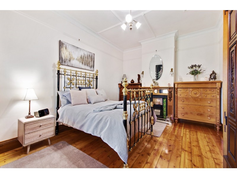 4 Holbrooks Road, Flinders Park SA 5025