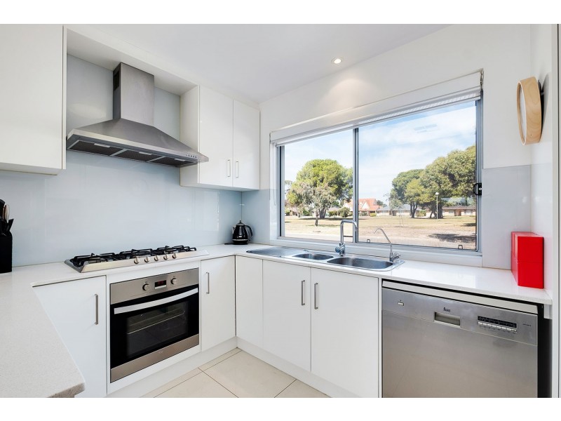 7C Silver Crescent, Grange SA 5022