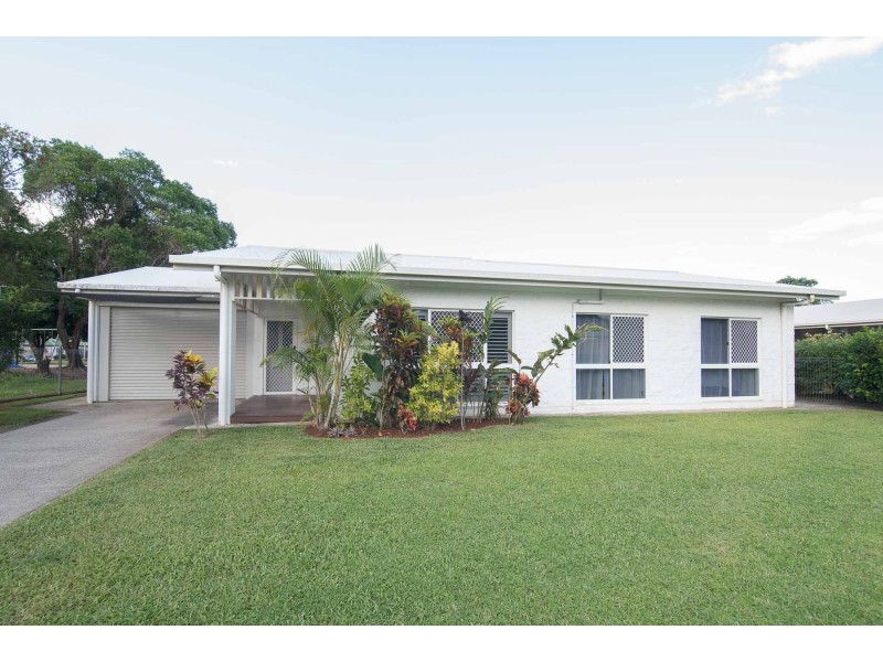 4 JORGENSEN STREET, Edmonton QLD 4869
