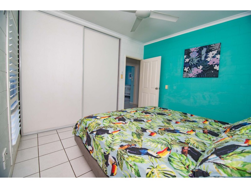 4 JORGENSEN STREET, Edmonton QLD 4869