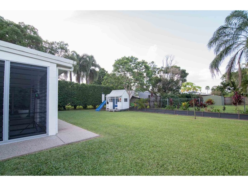4 JORGENSEN STREET, Edmonton QLD 4869