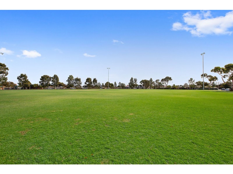 8/110-112 Ledger Road, Woodville South SA 5011