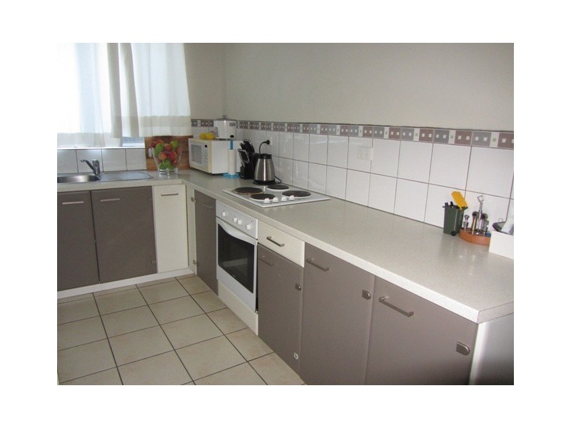 3/13  Military Road, West Beach SA 5024