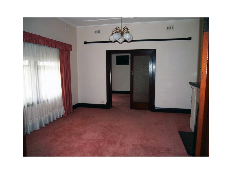 7 Shoreham Road, Brighton SA 5048