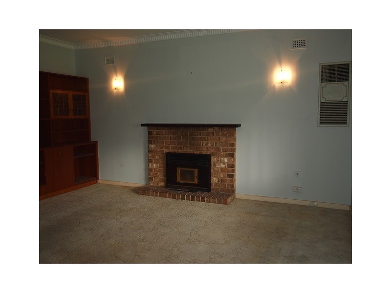 17 Glenrowan Road, Woodville South SA 5011