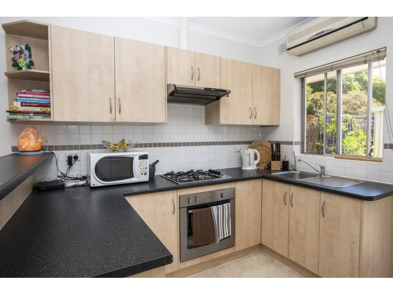 8/2 Bach Crescent, Seaton SA 5023