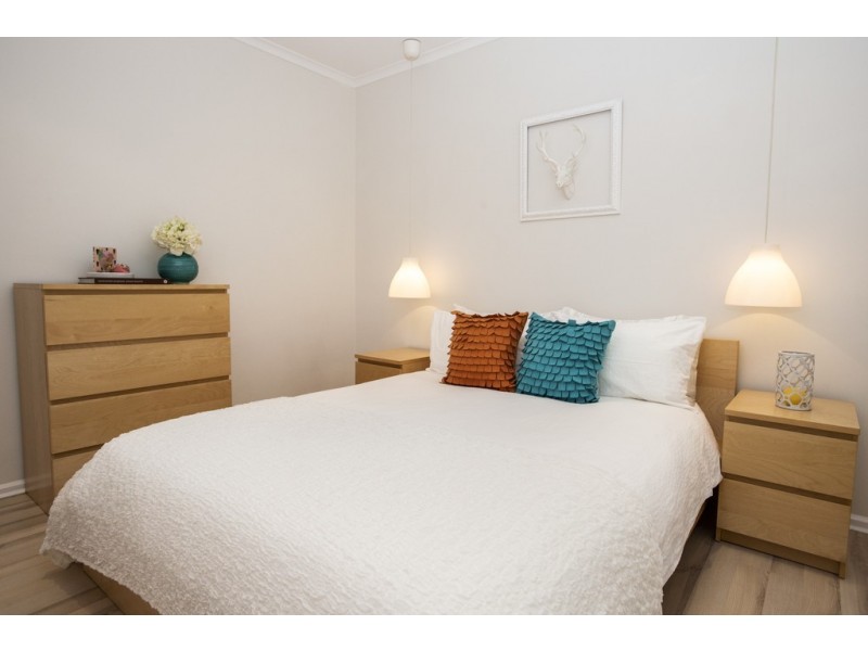 8/2 Bach Crescent, Seaton SA 5023