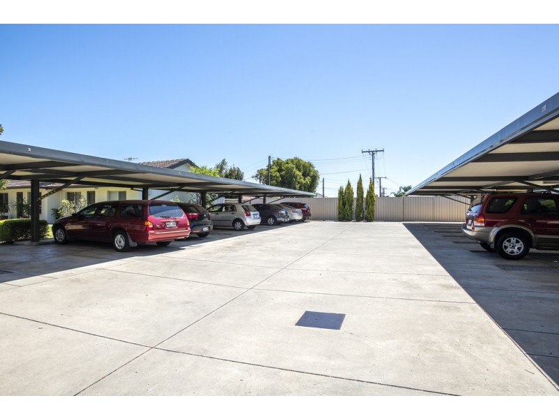 8/2 Bach Crescent, Seaton SA 5023