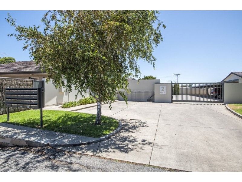 8/2 Bach Crescent, Seaton SA 5023