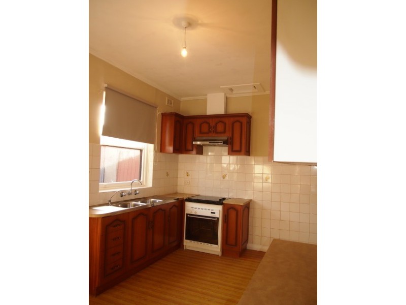 31 John Street, Flinders Park SA 5025