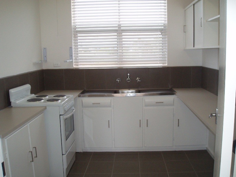 18/18 Robert Street, Glenelg South SA 5045