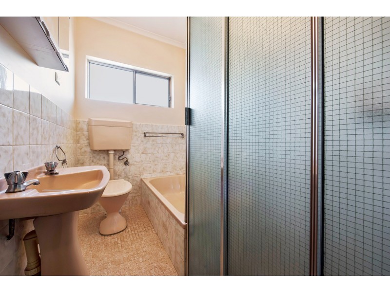 1/20 Military Road, West Beach SA 5024