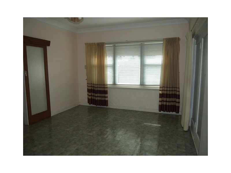 60 Ayton Avenue, Fulham SA 5024