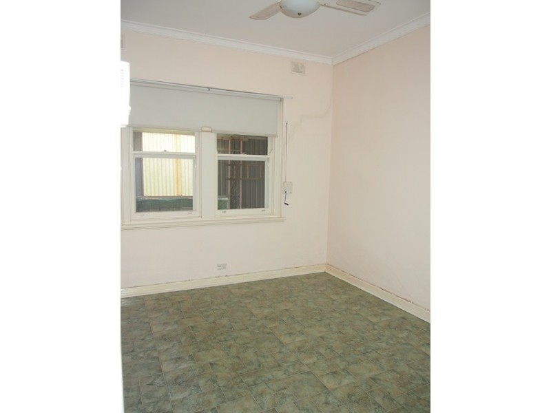 60 Ayton Avenue, Fulham SA 5024