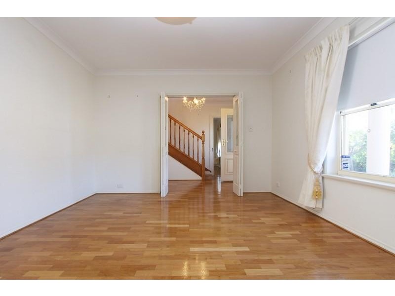 6 Dillon Court, Brompton SA 5007