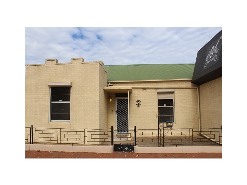 1/652 Port Road, Beverley SA 5009