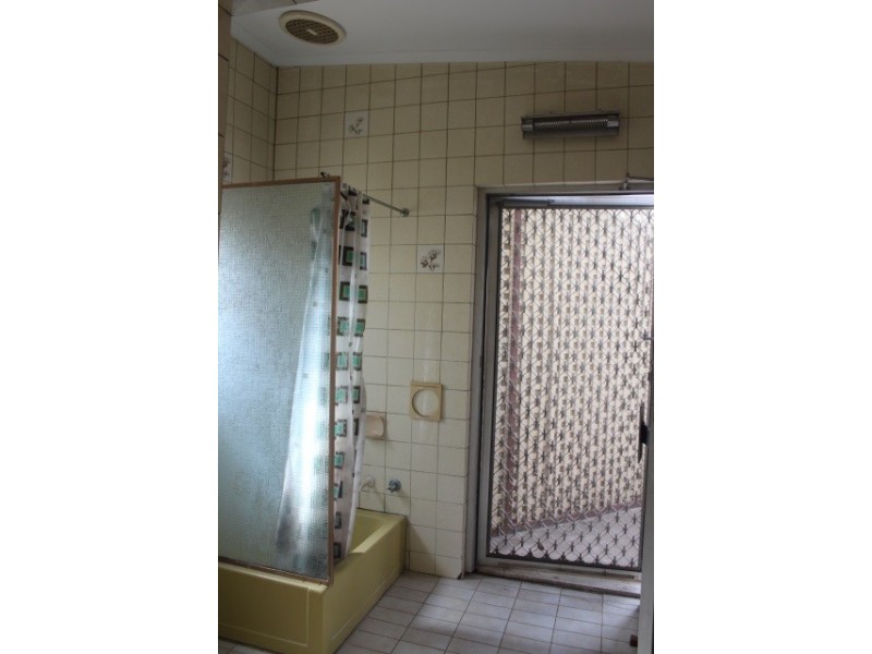 1/652 Port Road, Beverley SA 5009