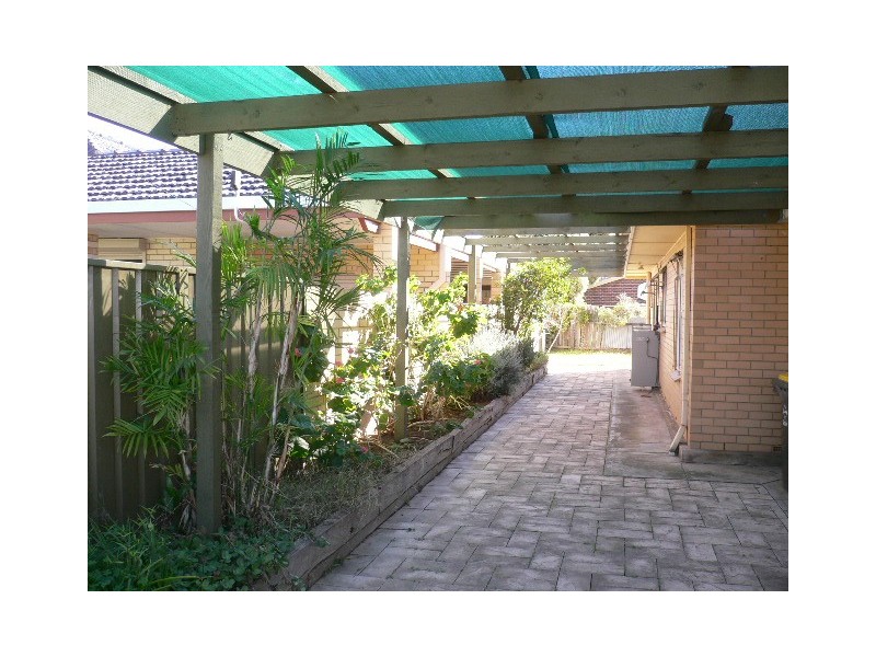 1 Stanley Avenue, Fulham Gardens SA 5024