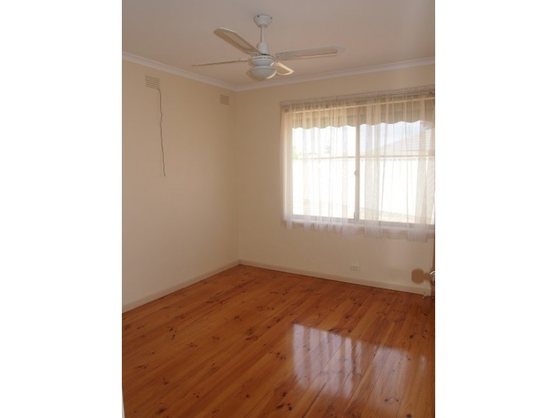 6 Elaine Avenue, Seaton SA 5023