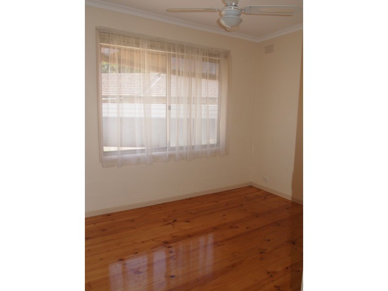 6 Elaine Avenue, Seaton SA 5023