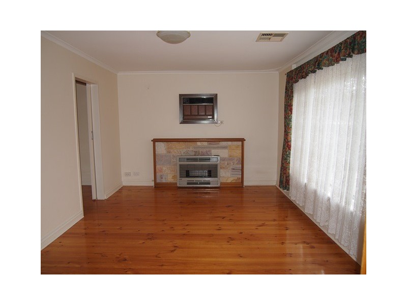 8 Baker Street, Grange SA 5022