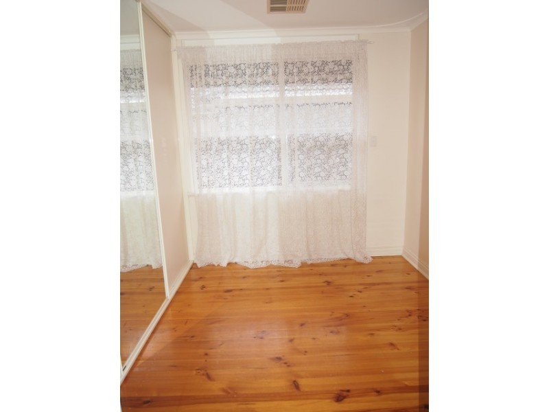 8 Baker Street, Grange SA 5022