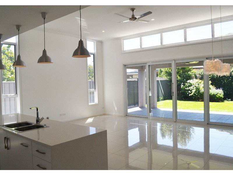 5A Hobart Road, Henley Beach South SA 5022